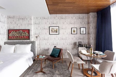 Spacious Brand New Studio with Balcony with a View of the Beach
