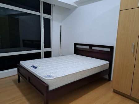 Fully Furnished 1 Bedroom Unit at Oriental Garden for Rent