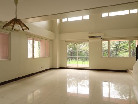  For Rent 2BR Semi Furnished Unit in Tuscany Private Estate Tagui