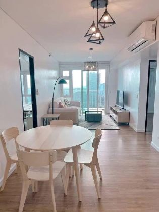 2 Bedroom Furnished in Two Serendra Sequoia