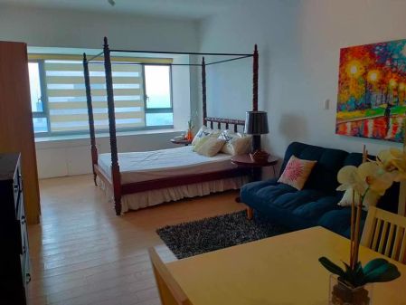 Studio Furnished for Rent at One Shangri La Place