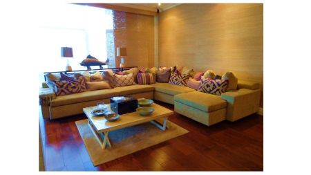4 Bedroom Penthouse at Pacific Plaza Towers For Lease