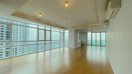 3 Bedroom 3BR Unit for Lease at Park Terraces, Makati