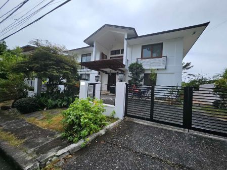 Spacious 7BR Family Home in Ayala Alabang Village Muntinlupa