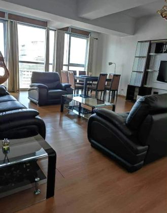 2BR High Floor Unit at St Francis Shang