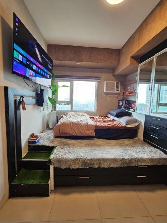 Fully Furnished Studio Unit at The Pearl Place for Rent
