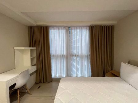 1 Bedroom Furnished For Rent in Uptown Parksuites Tower 1