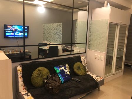 Fully Furnished De Luxe 1Br Unit at Shore 2 Residences with Parki