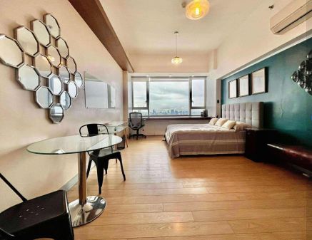 Nicely Furnished Studio in One Shangrila Place for Lease