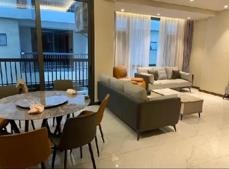 WMHP Furnished 5 Bedroom with 3 Parking Space Townhouse