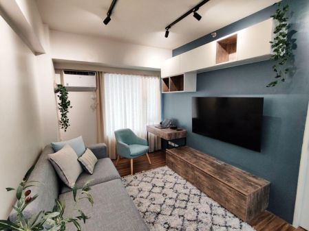 Fully Furnished 1 Bedroom Unit at Avida Towers Centera for Rent
