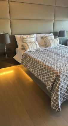 Big Fully Furnished 1 Bedroom Unit in Proscenium at Rockwell