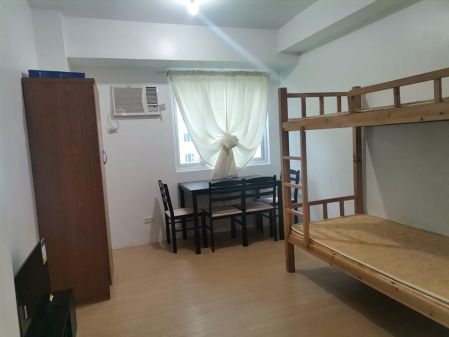 For Rent Studio Fully Furnished Unit in Quezon City