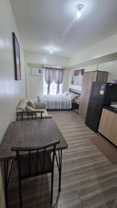 Furnished Studio for Rent at Arca South Taguig
