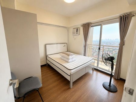 DMCI Kai Garden 2 Bedroom Furnished with Balcony