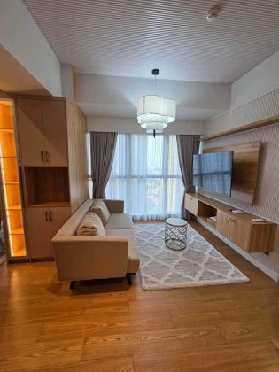 Fully Furnished 2 Bedroom Unit at The Seasons Residences
