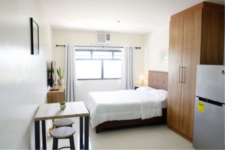 Fully Furnished Studio for Rent in The Midpoint Residences Cebu