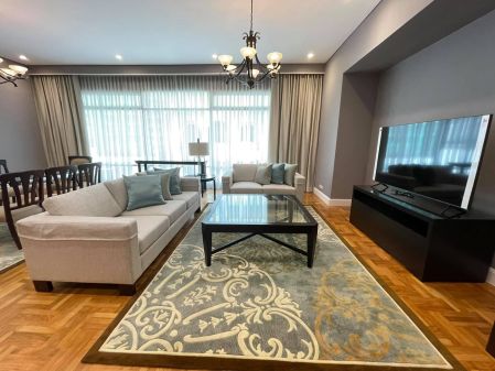 Fully Furnished 2 Bedroom for Rent at Four Seasons Makati 