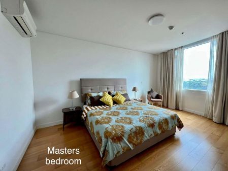 2 Bedrooms Unit For Rent at Park Terraces