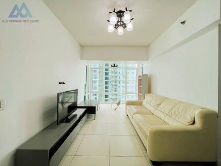 3BR Fully Furnished at Red Oak Two Serendra