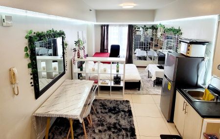 Studio Unit at The Columns Legaspi  Makati