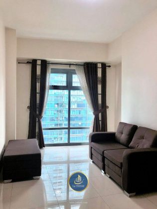 Fully Furnished 2BR Corner Unit Park West BGC
