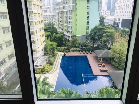 One Serendra Jazmine Tower 1 Bedroom Fully Furnished for Rent