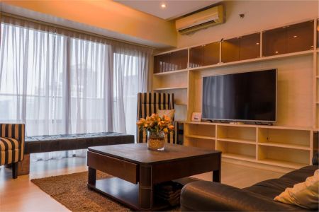Fully Furnished 3 Bedroom Unit at Arya Residences for Rent