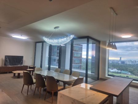 Luxury 3 Bedroom Unit for Lease at Aurelia Residences