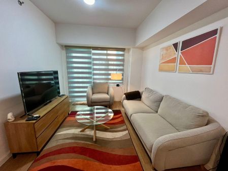Meranti Two Serendra 1 Bedroom with Balcony for Rent in Bgc