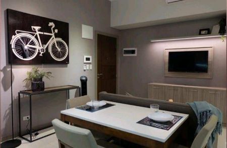 Interiored 1BR at One Uptown Residences BGC