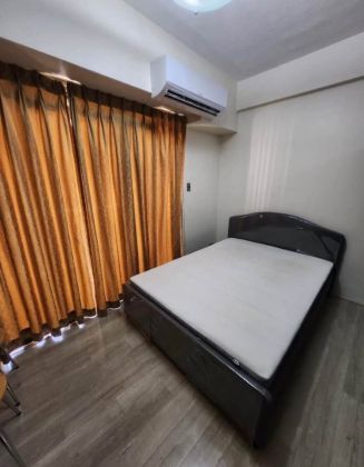 Fully Furnished Studio Unit at Paseo Parkview Suites for Rent