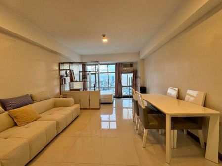Executive Studio in Greenbelt Madison Residences at Legaspi Makat
