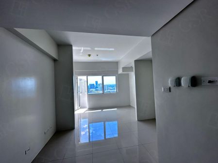 Unfurnished Studio Unit at 100 West Makati for Rent