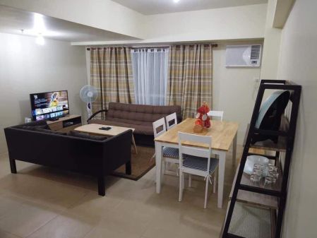 Furnished 2 Bedroom with Parking For rent in Avida Towers Verte B