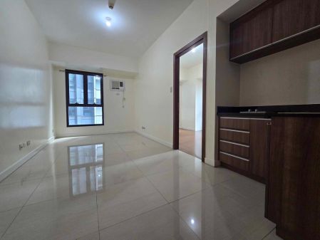 1 Bedroom Unit at The Sapphire Bloc