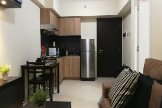 Uptown Bgc 1BR Avida 34th Semi Furnished near Uptown Mall