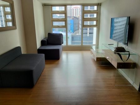 1 Bedroom in Kroma Tower Makati City CBD