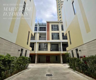 Spacious 5BR Family Townhouse for Rent