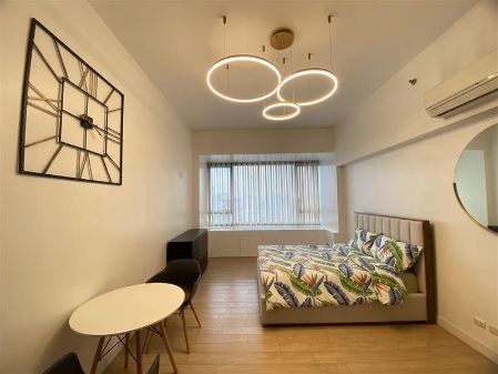 Fully Furnished Studio Unit for Lease at One Shangri la Place