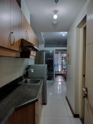 1 Bedroom Semi Furnished unit for Rent at Brio Tower