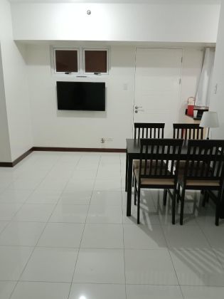  2 Bedroom Unit at Sheridan Towers for Rent
