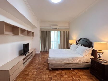 Makati Spacious 2 Bedroom Condo for Rent