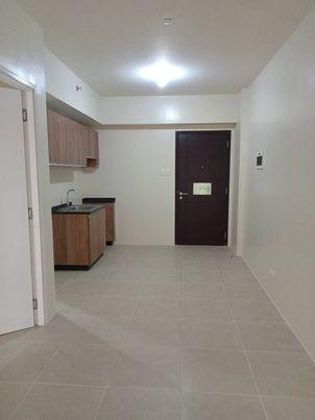 1BR Unfurnished for Rent with Optional Parking at  Avida Tower Su