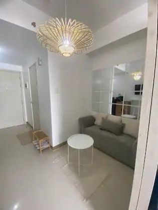 Fully Furnished 1BR for Rent w/ Wifi and Netflix in South Residen