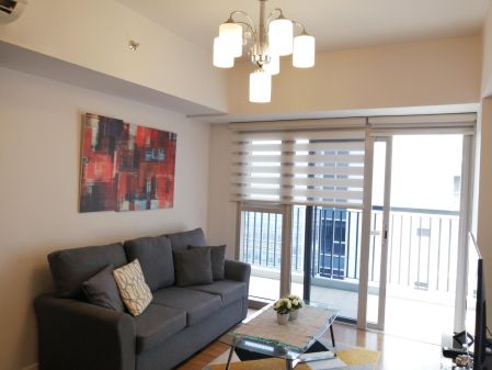 1 Bedroom with Balcony Furnished at One Maridien Res BGC 