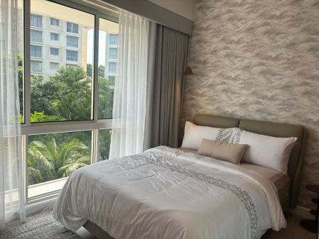 Brand new 1 Bedroom with Balcony Pool View in 32 Sanson Cebu