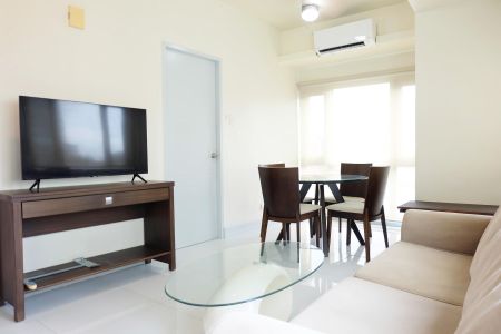 1 Bedroom with City View in Forbeswood Parklane Taguig