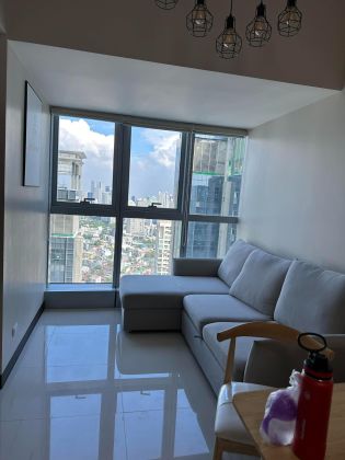 Fully Furnished 2BR for Rent in Uptown Parksuites BGC Taguig