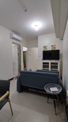 2 Bedroom Unit Fully Furnished Fairlane Residences facing Ameniti